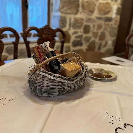 Cheerful 3 Bedroom With Indoor Fireplace בית נופש