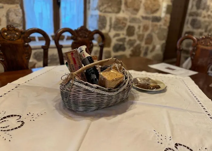 Cheerful 3 Bedroom With Indoor Fireplace Casa de Férias