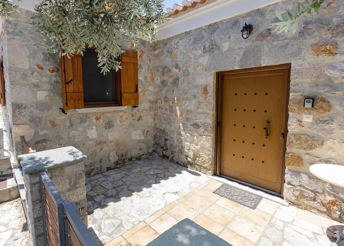 Casa de Férias Cheerful 3 Bedroom With Indoor Fireplace *